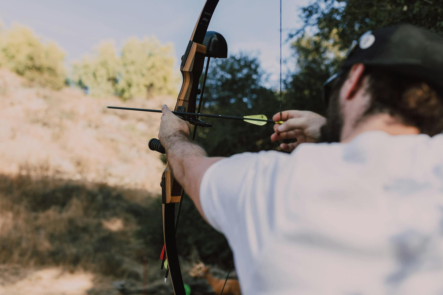 Crossbows vs. Compound Bows: Which Is Right for Your Hunt?