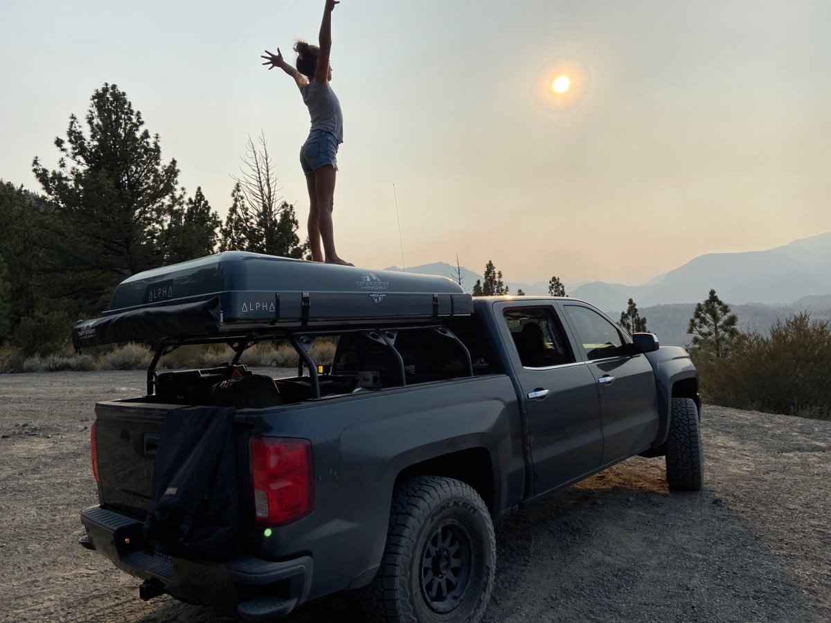 Tuff Stuff Alpha Hard Shell Rooftop Tent – 2–3 Person, ABS Construction, Gray