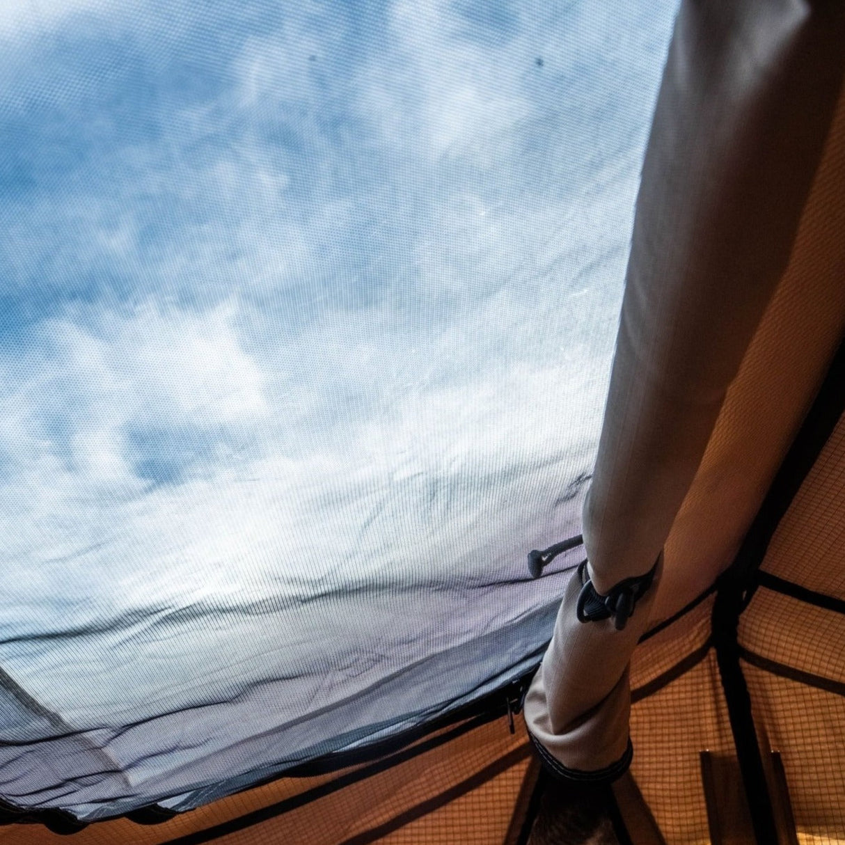 Tuff Stuff Trailhead Rooftop Tent — Softshell, 2 Person